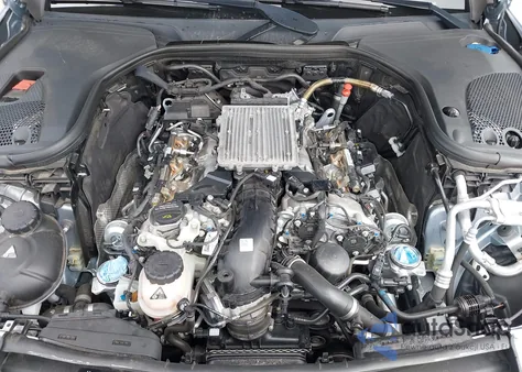 2018 Mercedes-Benz E 400 из США, поврежденный, VIN WDD1K6FB5JF055218